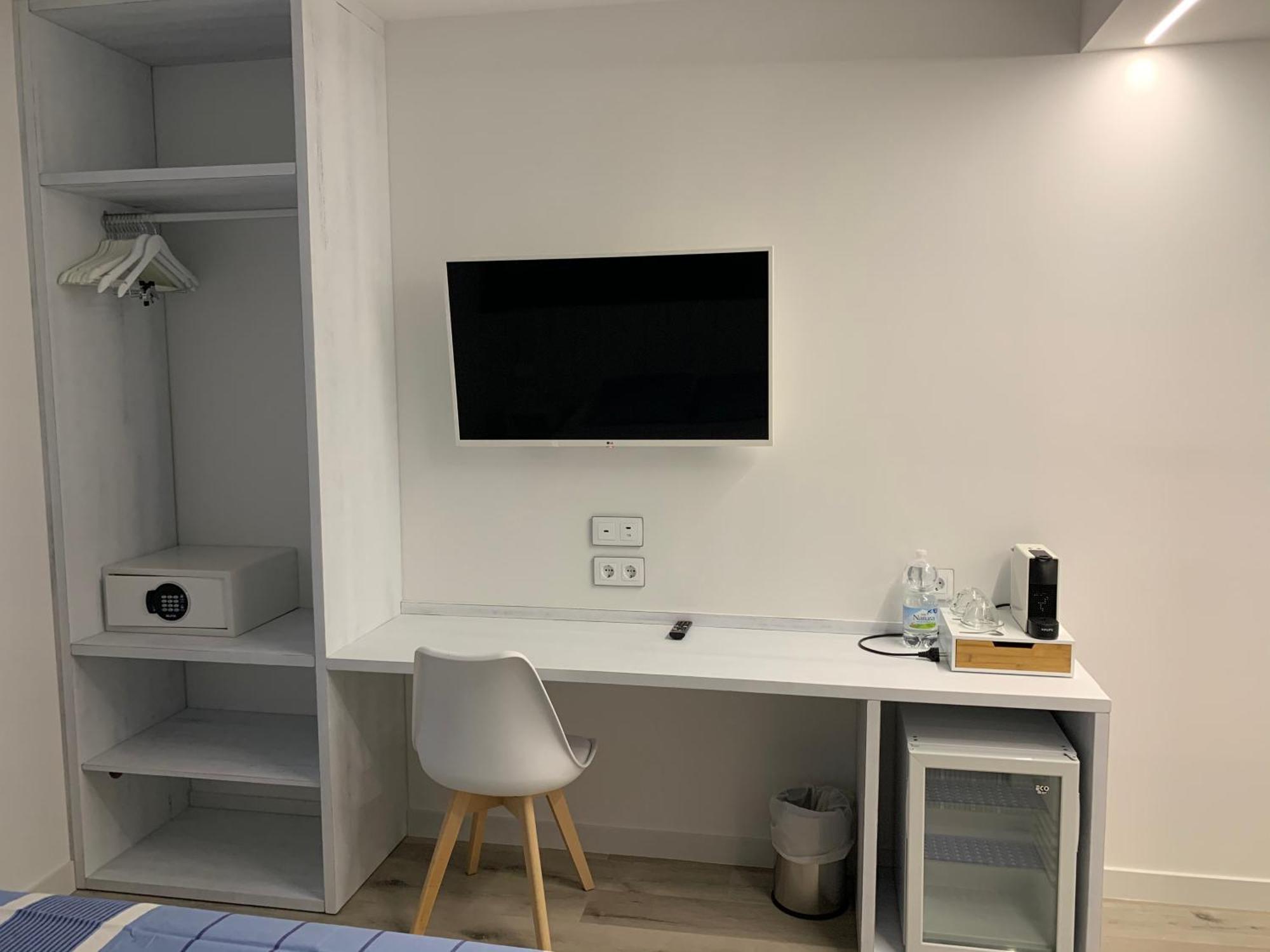 Nerja Casual Rooms Экстерьер фото